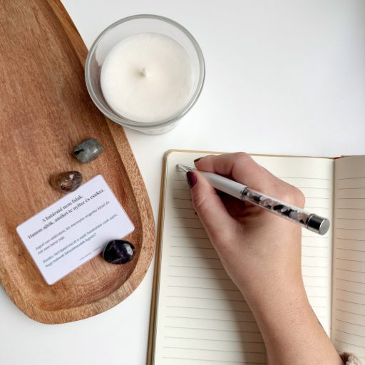 női védelem ásvány toll